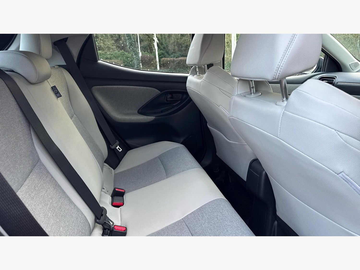 Used Toyota Yaris 2021 for sale - 77400466: Photo 14