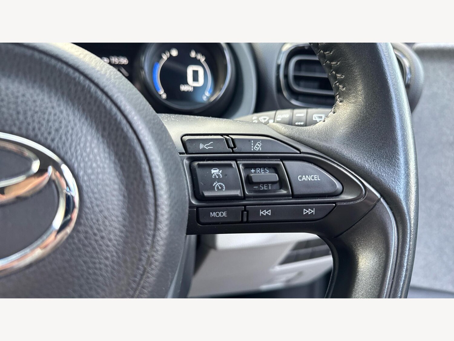 Used Toyota Yaris 2021 for sale - 77400466: Photo 28