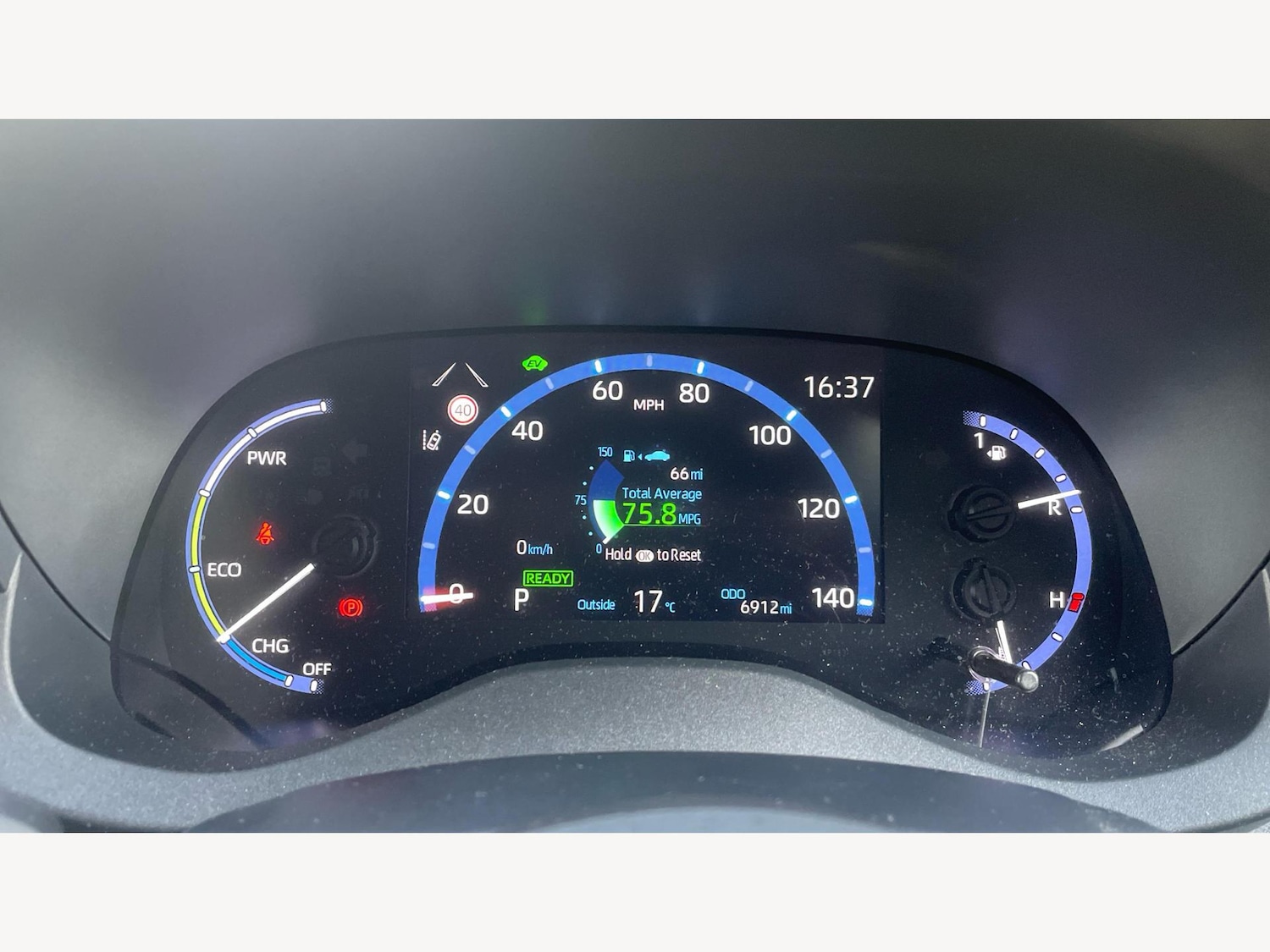 Used Toyota Yaris Cross 2023 for sale - 76283962: Photo 11