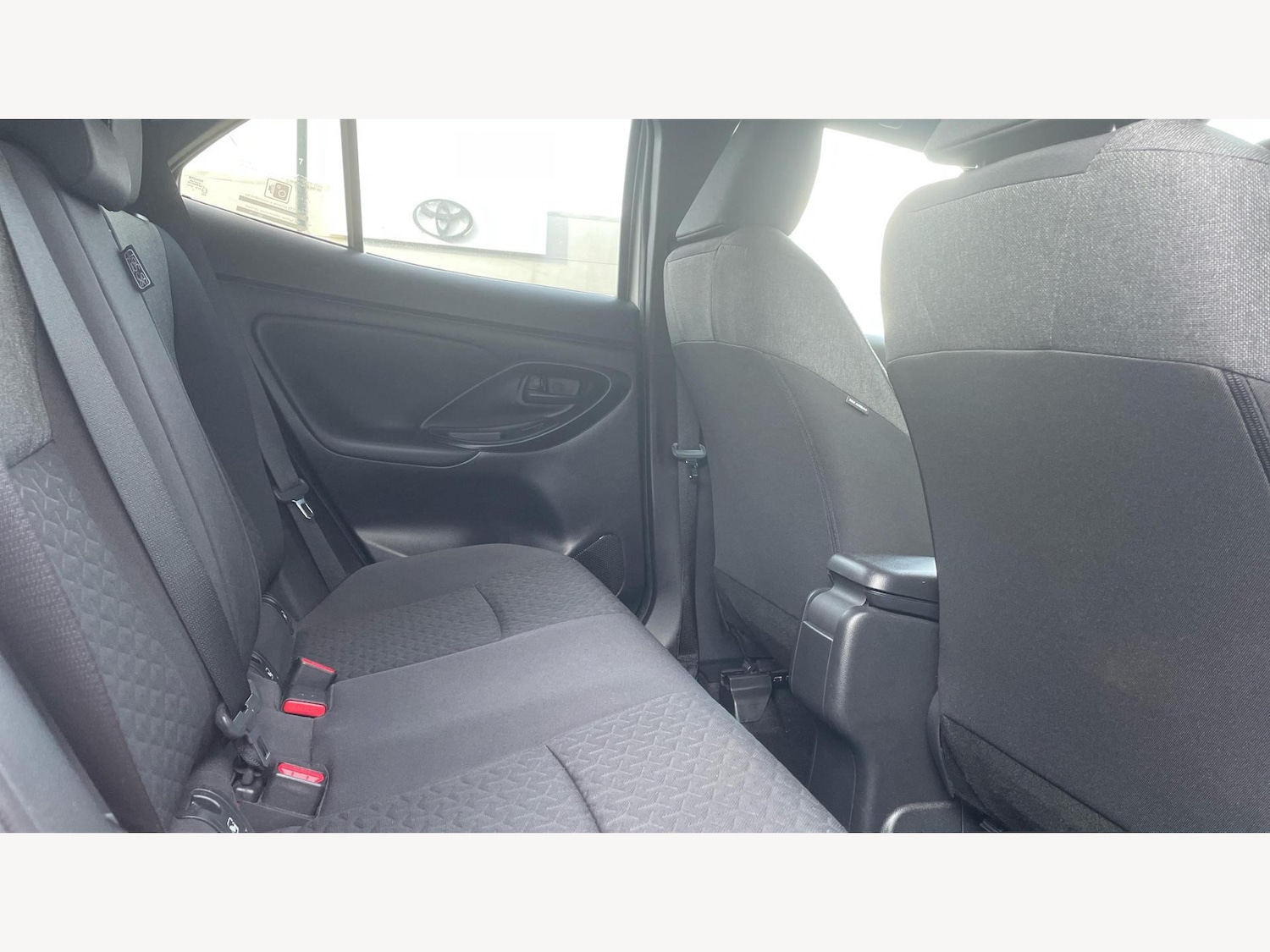 Used Toyota Yaris Cross 2023 for sale - 76283962: Photo 14