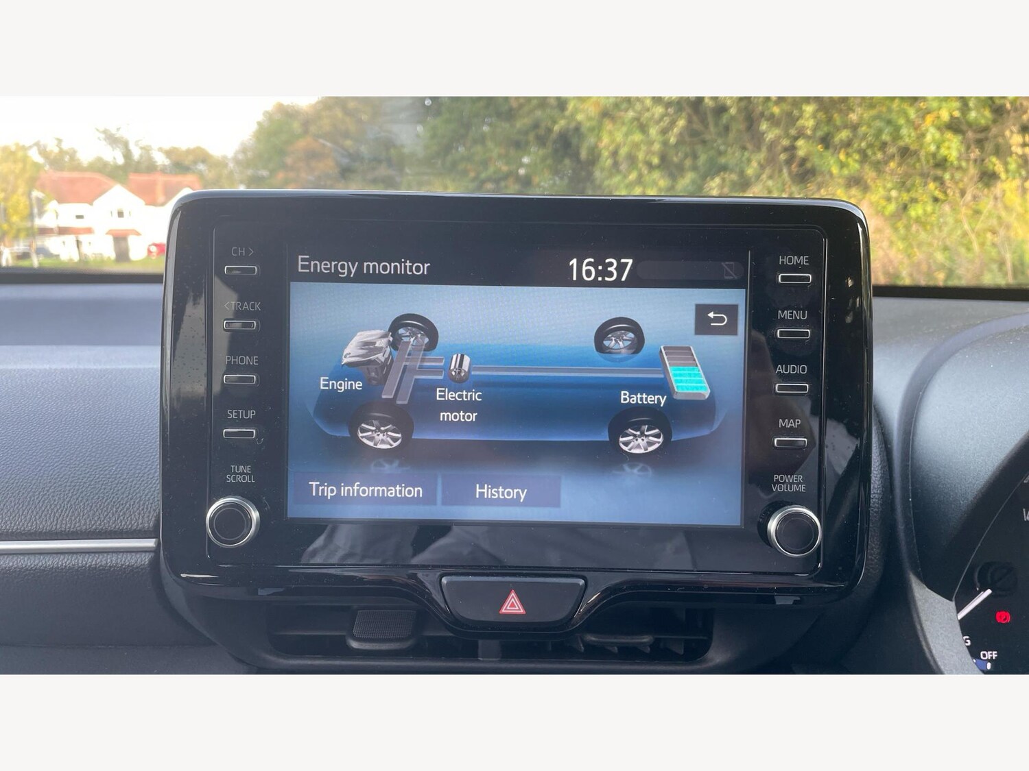 Used Toyota Yaris Cross 2023 for sale - 76283962: Photo 9
