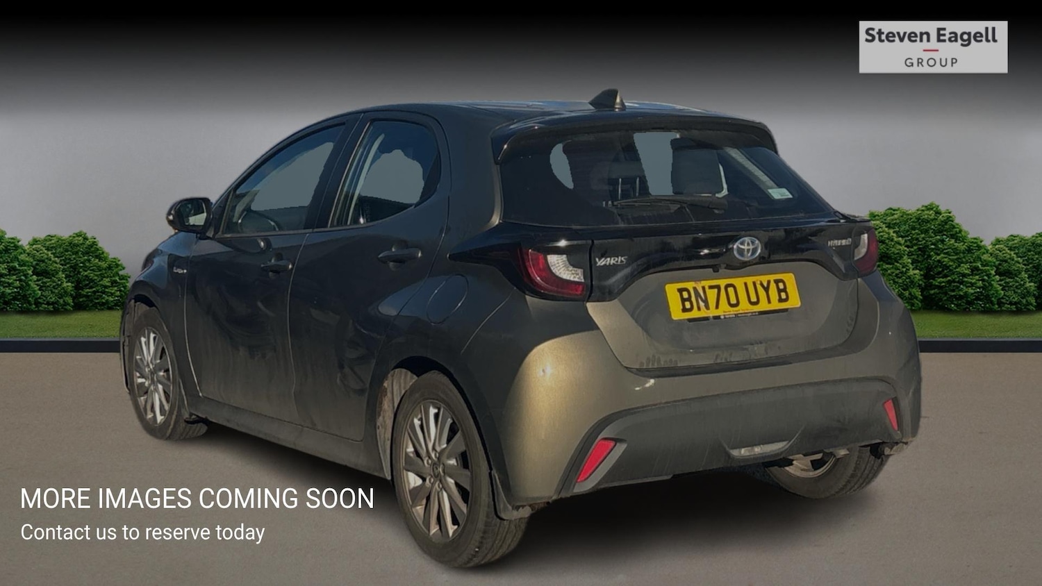 Used Toyota Yaris 2021 for sale - 76780601: Photo 2