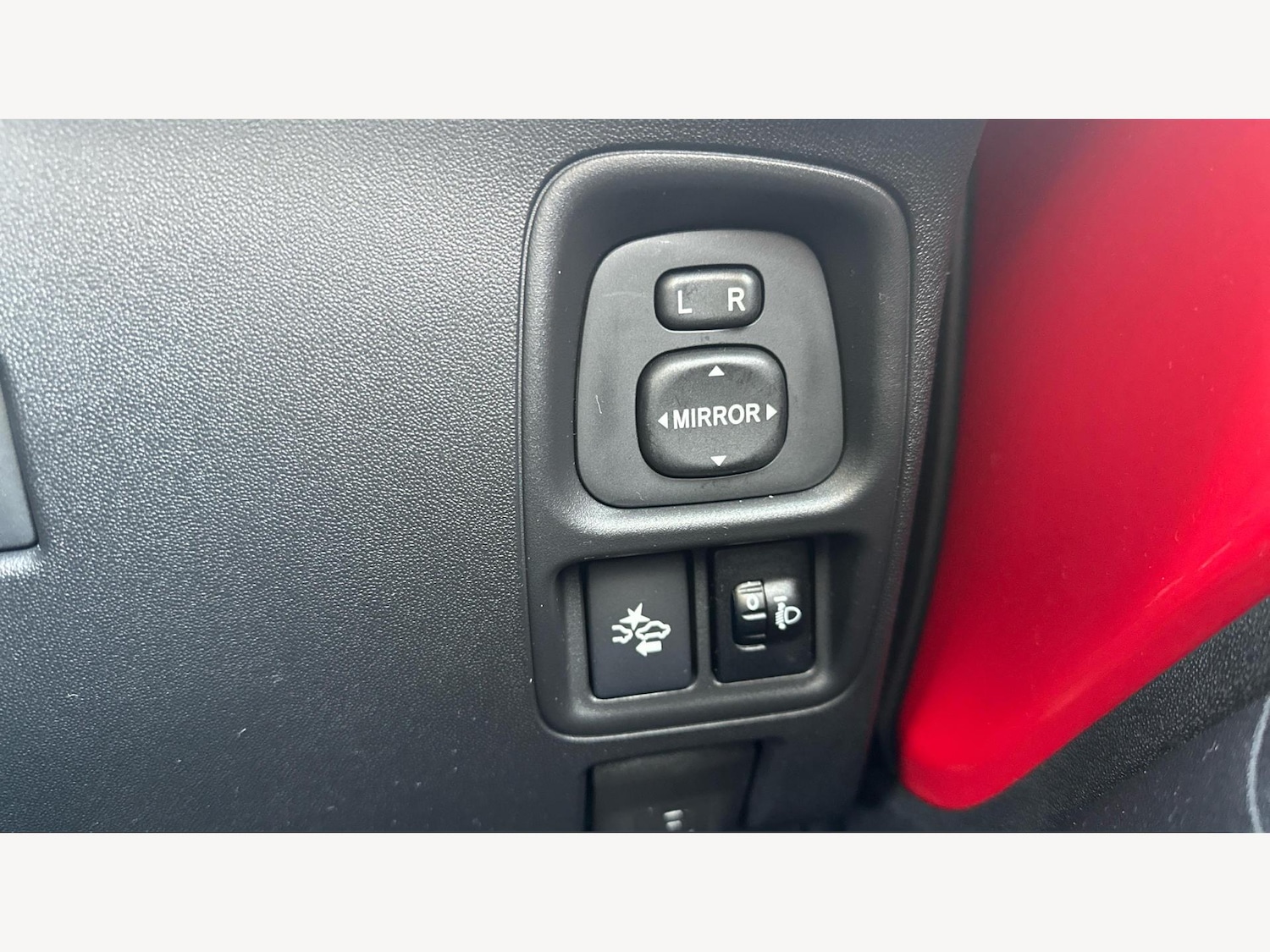 Used Toyota AYGO 2021 for sale - 77400696: Photo 26