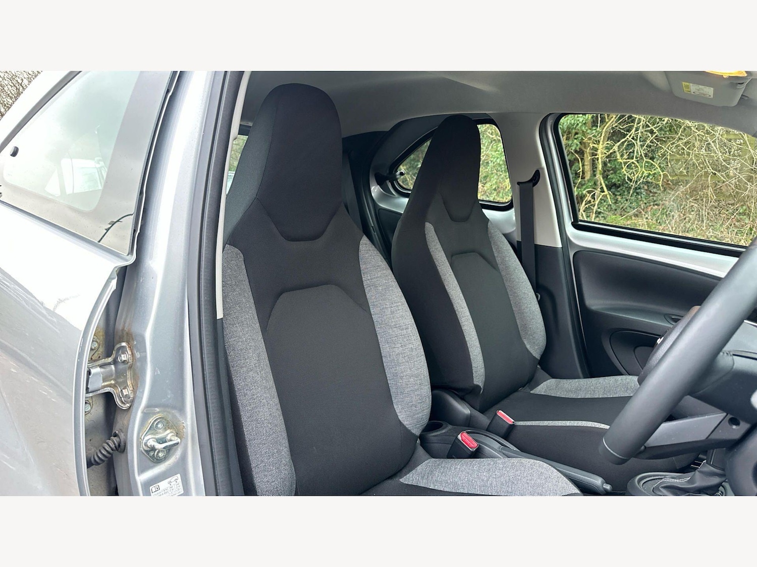 Used Toyota Aygo X for sale - 77753673: Photo 29