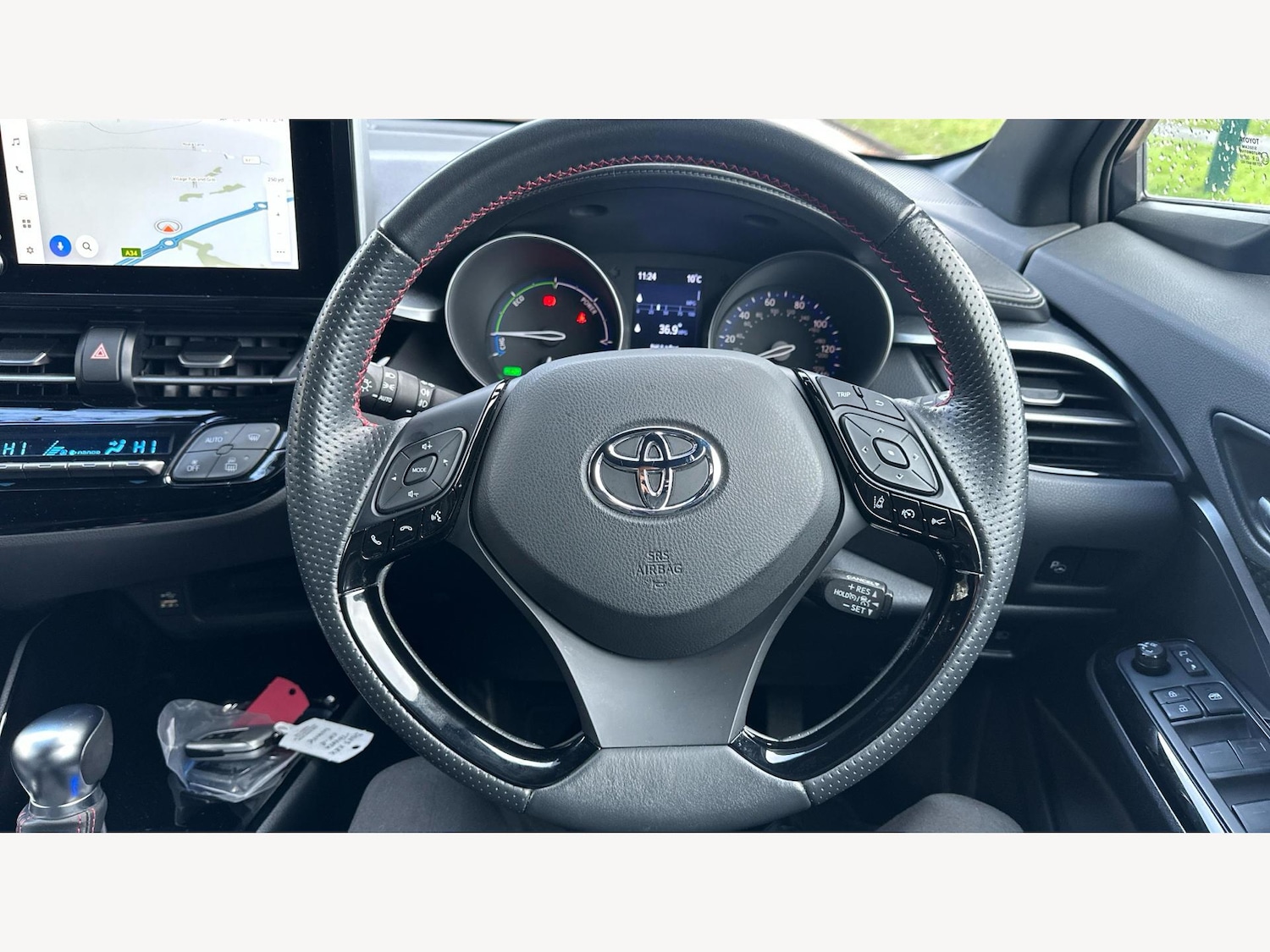 Used Toyota C-HR 2023 for sale - 76855998: Photo 10