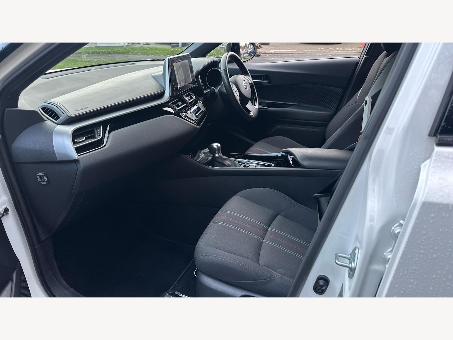 Used Toyota C-HR 2023 for sale - 76855998: Photo 12