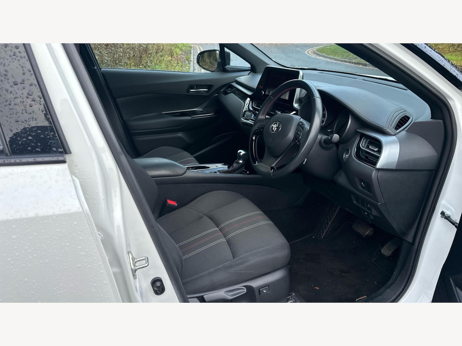 Used Toyota C-HR 2023 for sale - 76855998: Photo 13