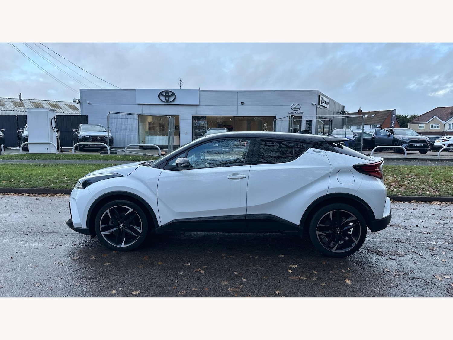 Used Toyota C-HR 2023 for sale - 76855998: Photo 19