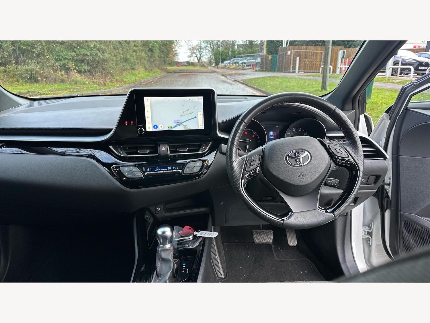 Used Toyota C-HR 2023 for sale - 76855998: Photo 7