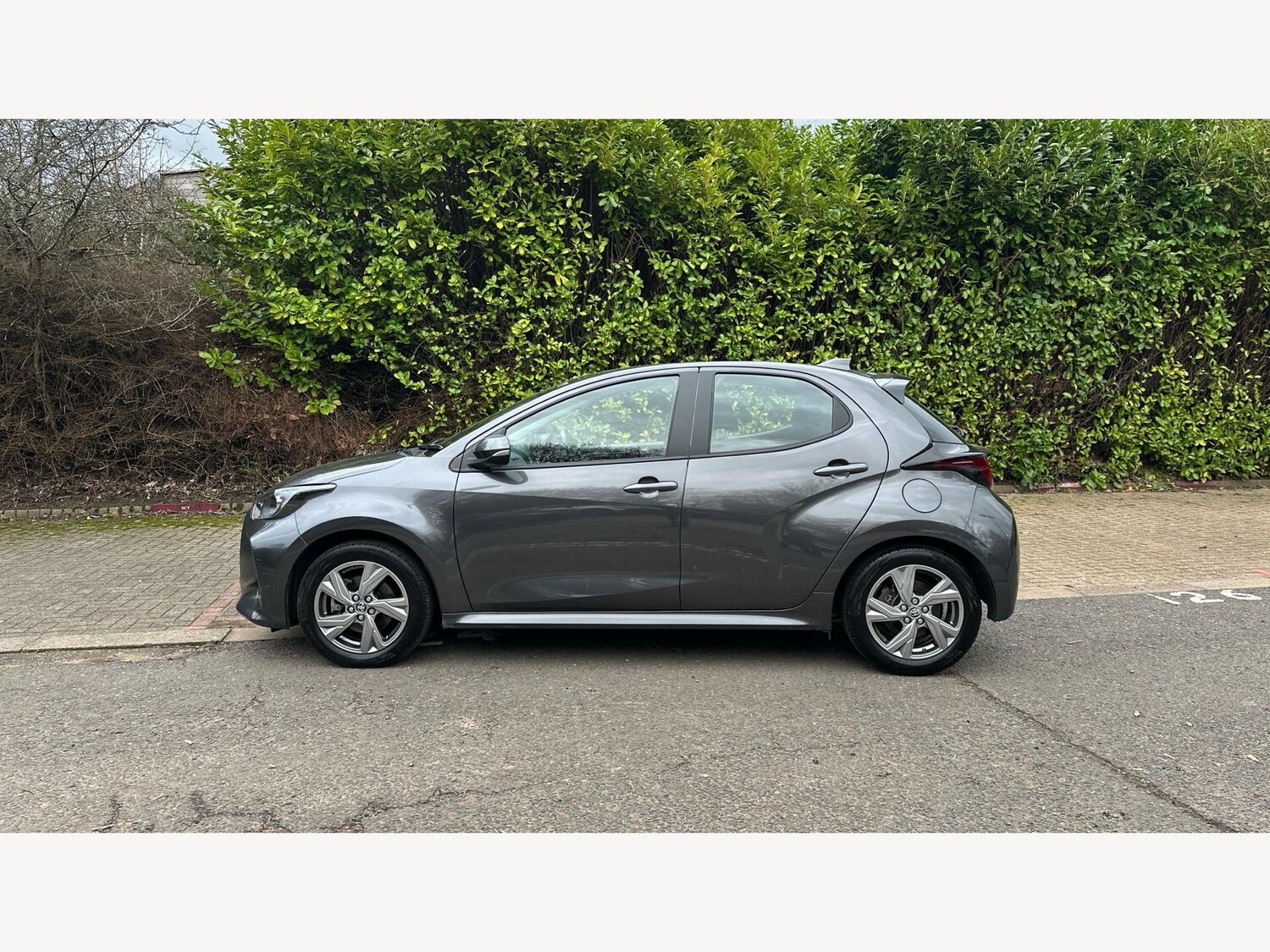 Used Toyota Yaris 2024 for sale - 77320534: Photo 19