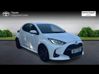 2022 (72) - 1.5 VVT-h Design Hatchback 5dr Petrol Hybrid E-CVT Euro 6 (s/s) (116 ps)