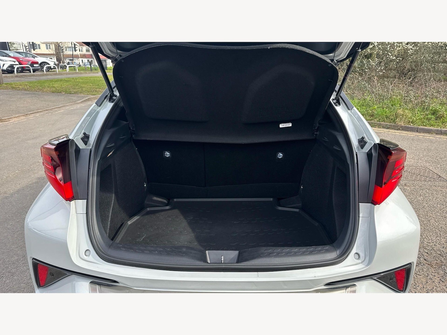 Used Toyota C-HR 2022 for sale - 78062954: Photo 16