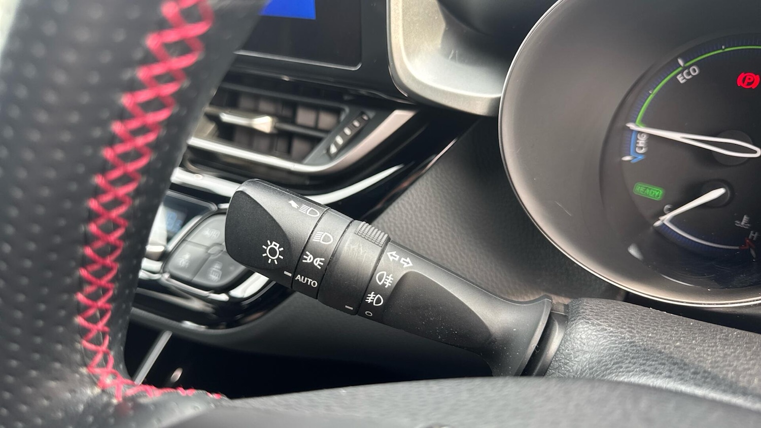 Used Toyota C-HR 2022 for sale - 78062954: Photo 32