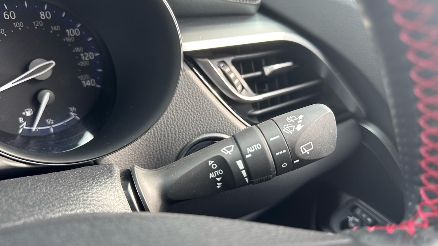 Used Toyota C-HR 2022 for sale - 78062954: Photo 33