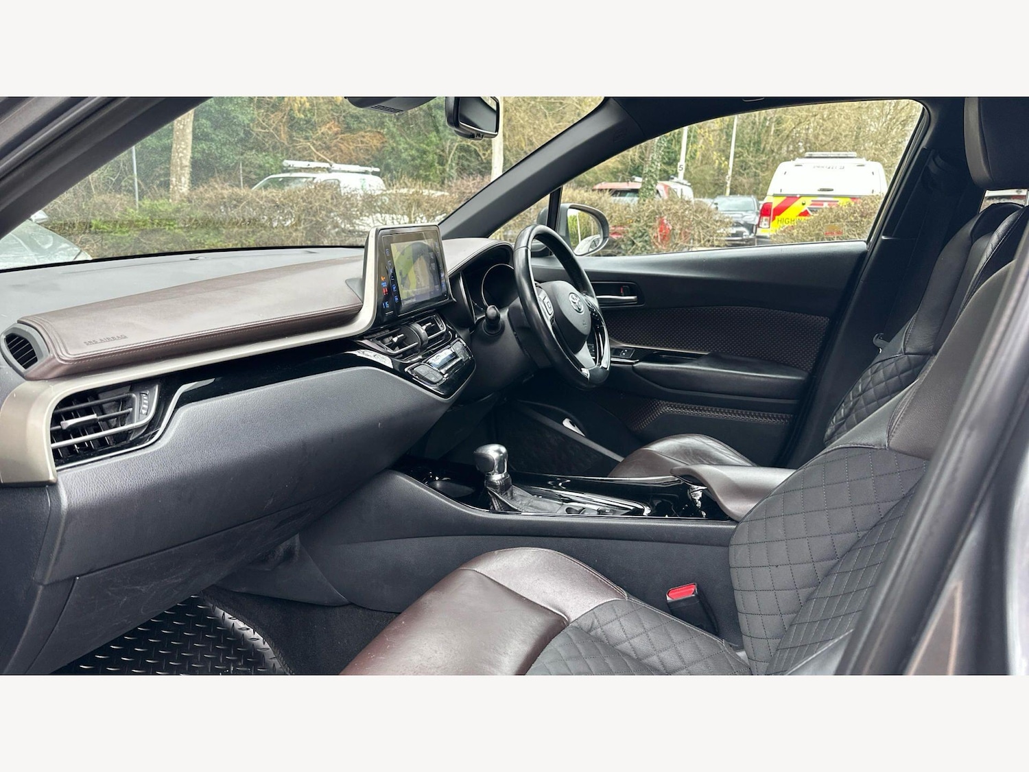 Used Toyota C-HR for sale - 77753879: Photo 12