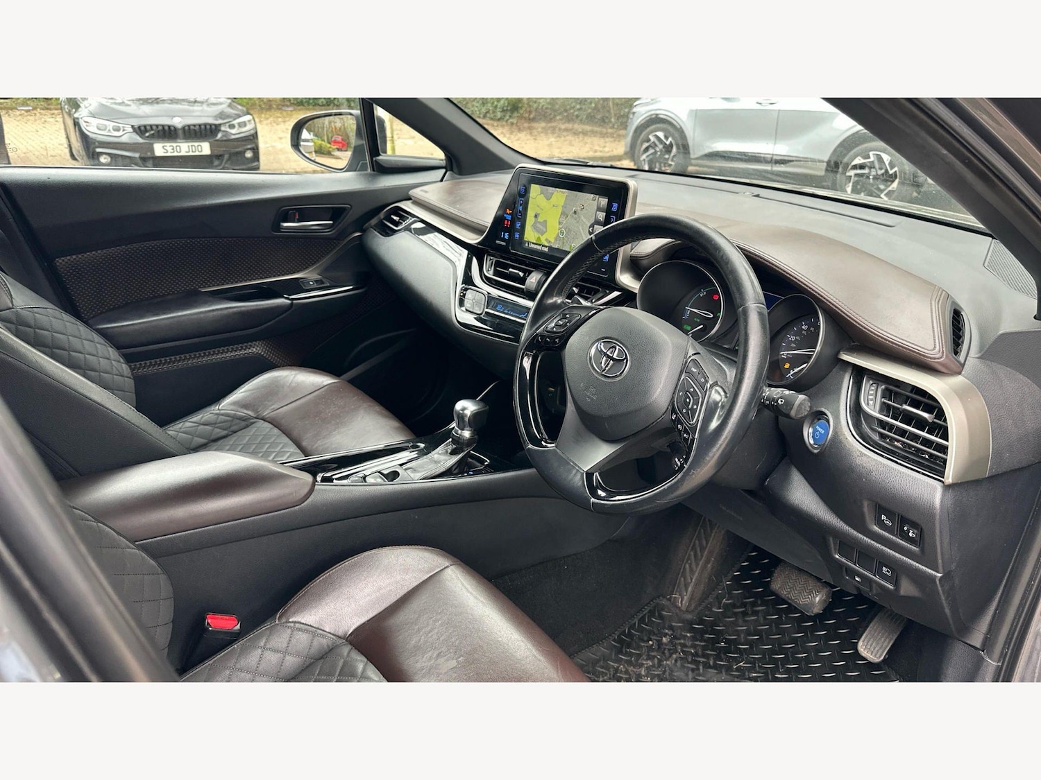 Used Toyota C-HR for sale - 77753879: Photo 13