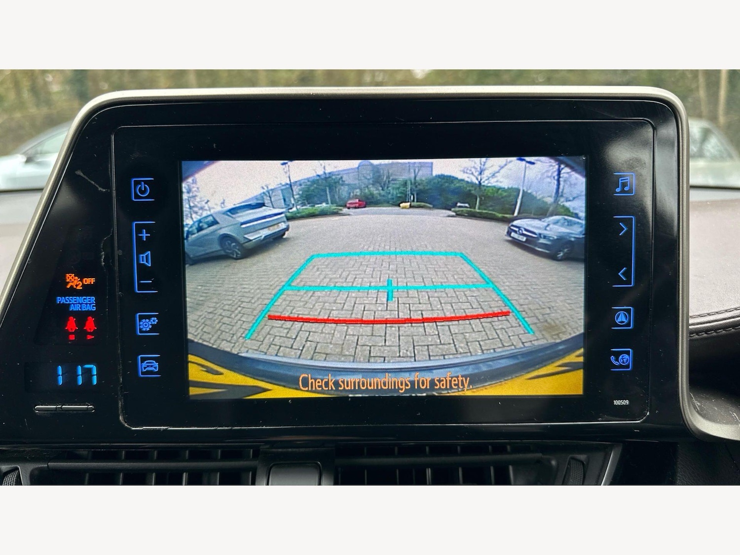 Used Toyota C-HR for sale - 77753879: Photo 22