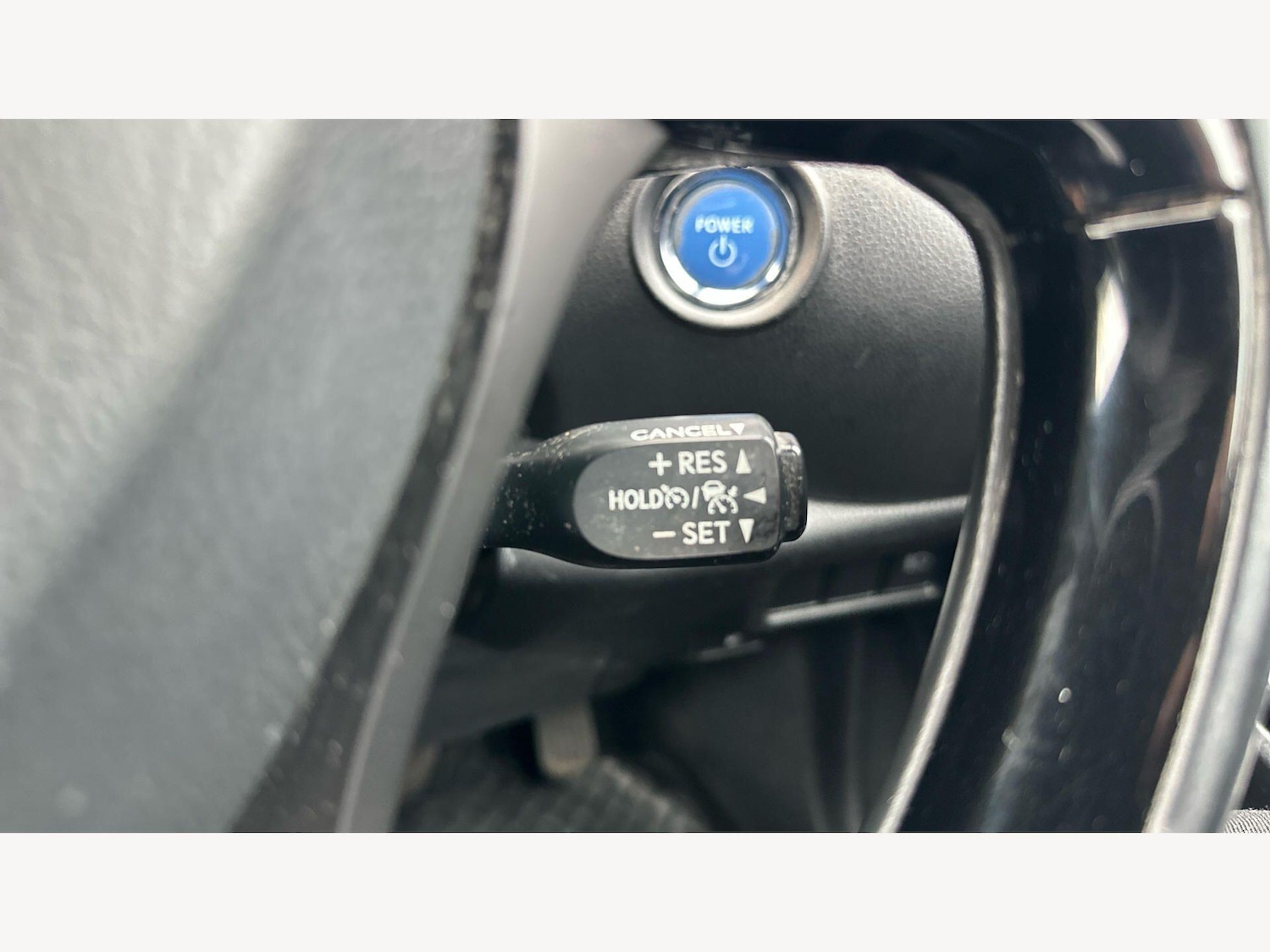 Used Toyota C-HR for sale - 77753879: Photo 25