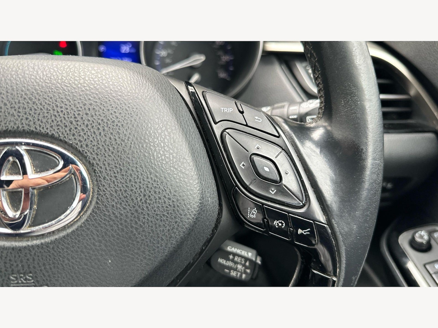 Used Toyota C-HR for sale - 77753879: Photo 27
