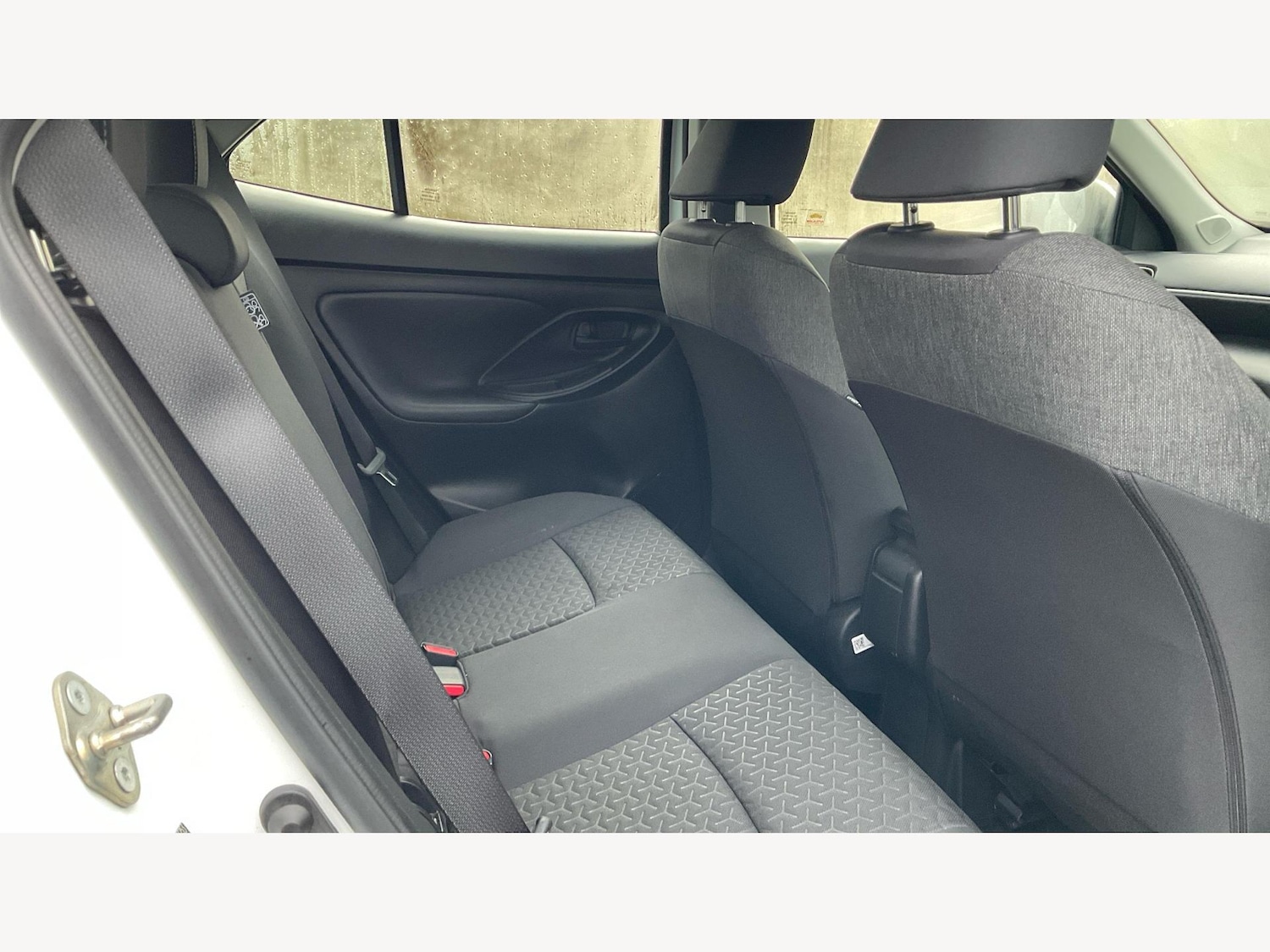 Used Toyota Yaris Cross 2024 for sale - 77400658: Photo 14