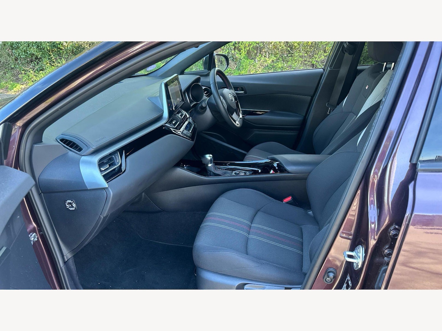 Used Toyota C-HR 2023 for sale - 78204160: Photo 12