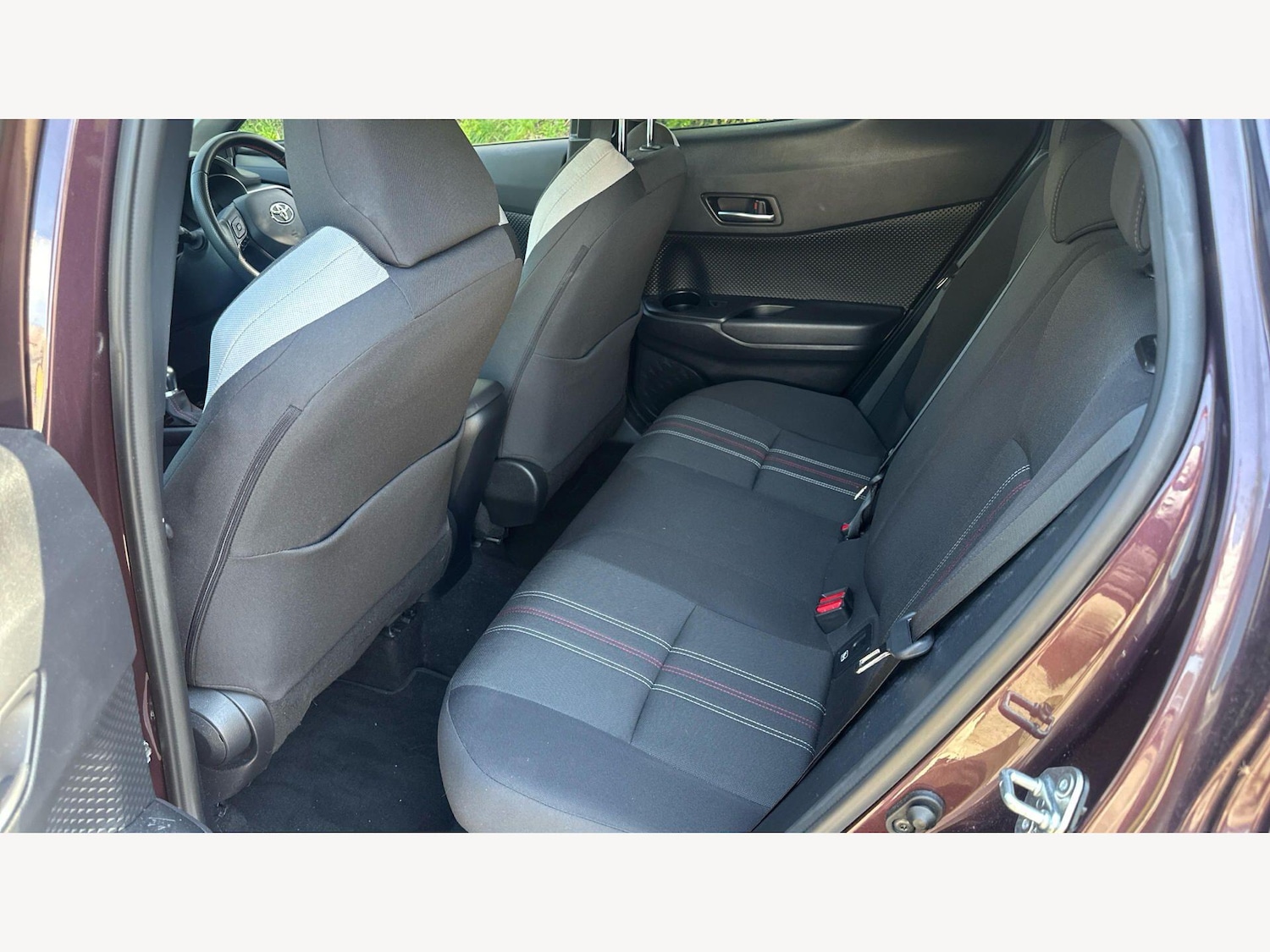 Used Toyota C-HR 2023 for sale - 78204160: Photo 15