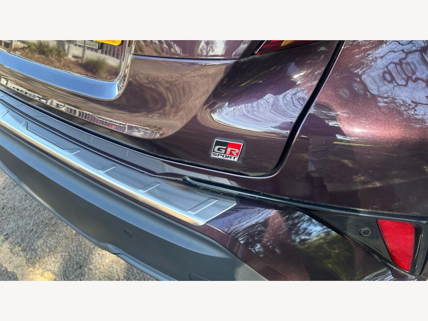 Used Toyota C-HR 2023 for sale - 78204160: Photo 37