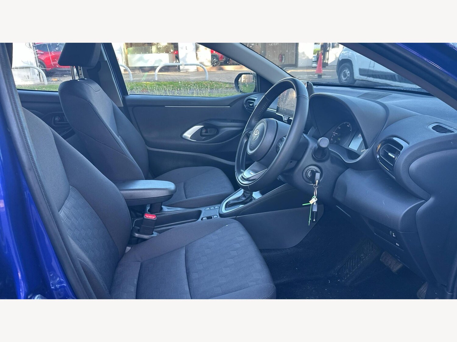 Used Toyota Yaris 2024 for sale - 76388954: Photo 13