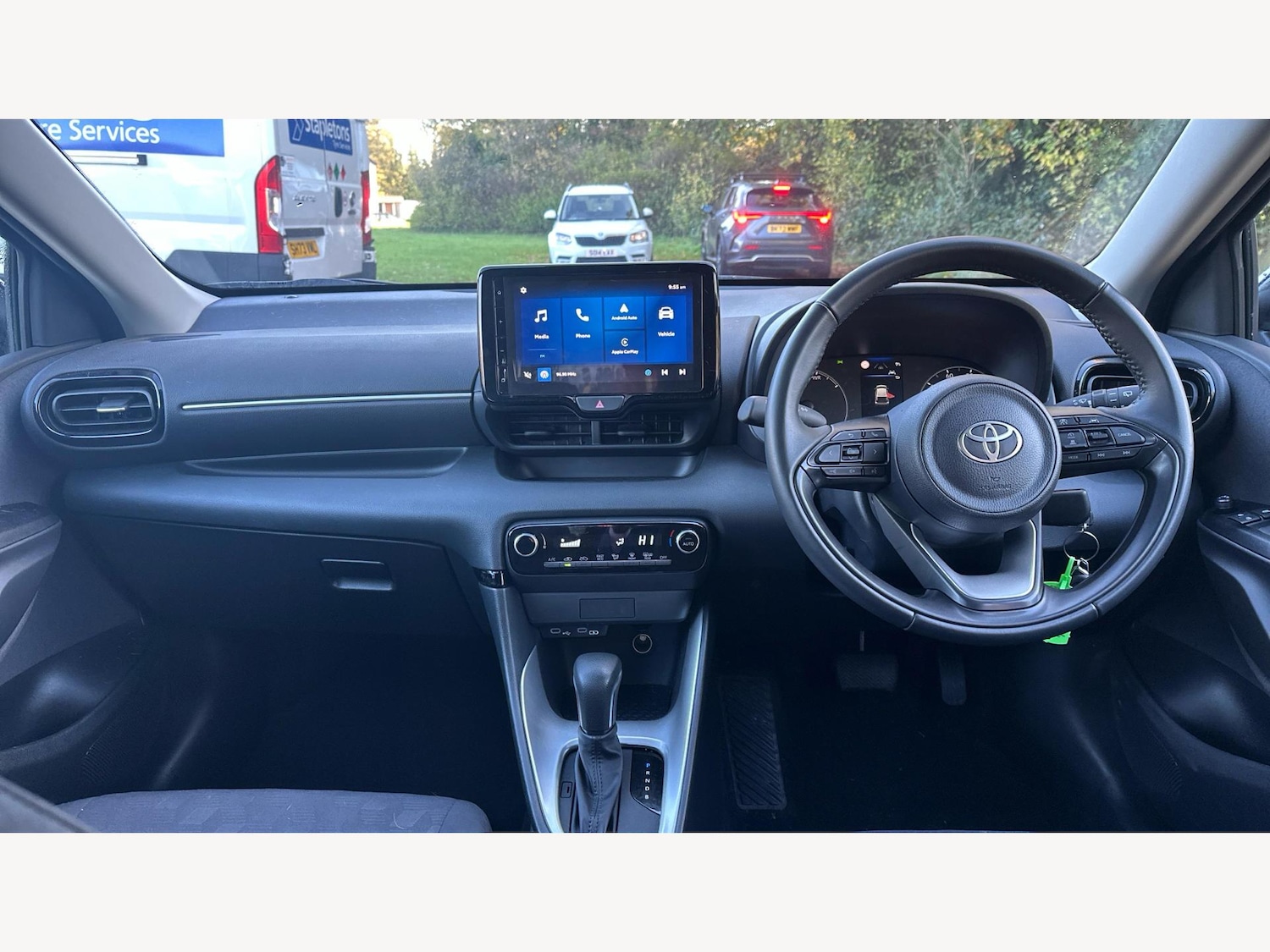 Used Toyota Yaris 2024 for sale - 76388954: Photo 7