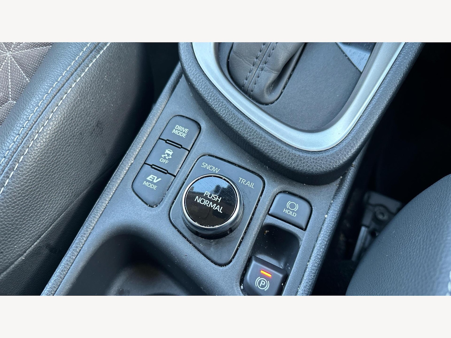 Used Toyota Yaris Cross 2023 for sale - 77155822: Photo 24