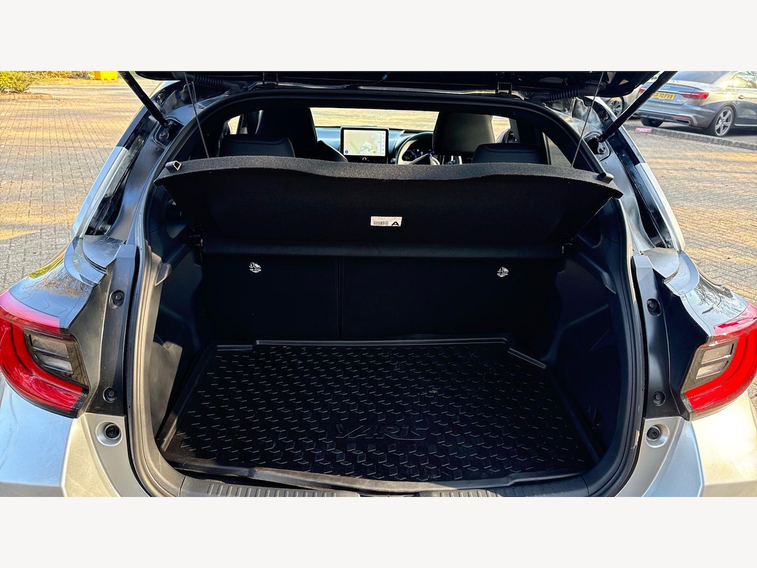 Used Toyota Yaris 2024 for sale - 78062726: Photo 16