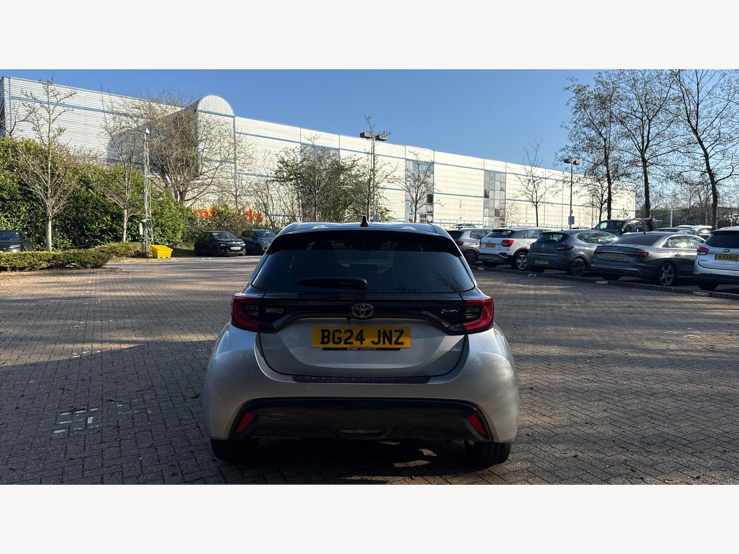 Used Toyota Yaris 2024 for sale - 78062726: Photo 21