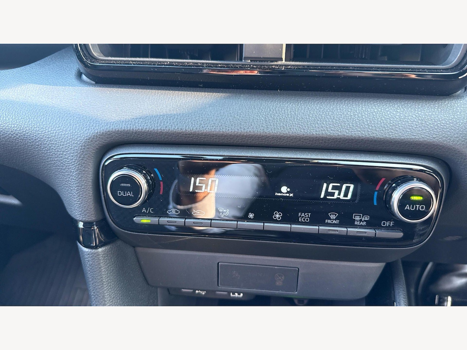 Used Toyota Yaris 2024 for sale - 78062726: Photo 29