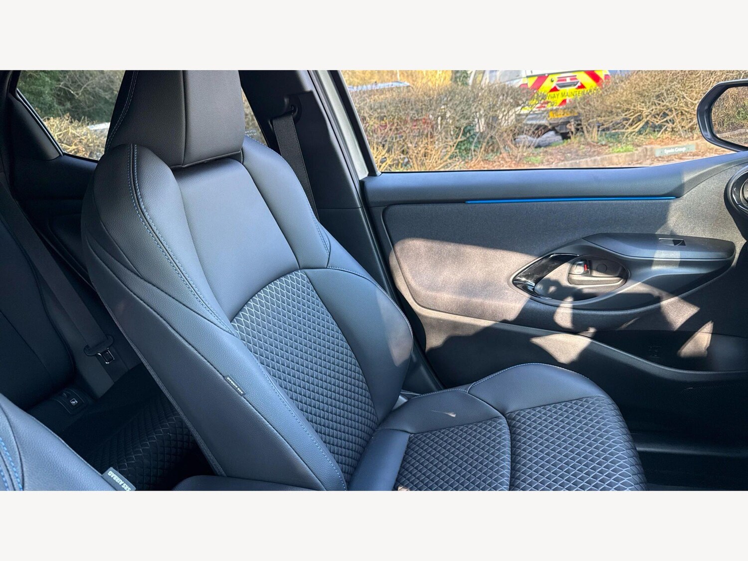 Used Toyota Yaris 2024 for sale - 78062726: Photo 34