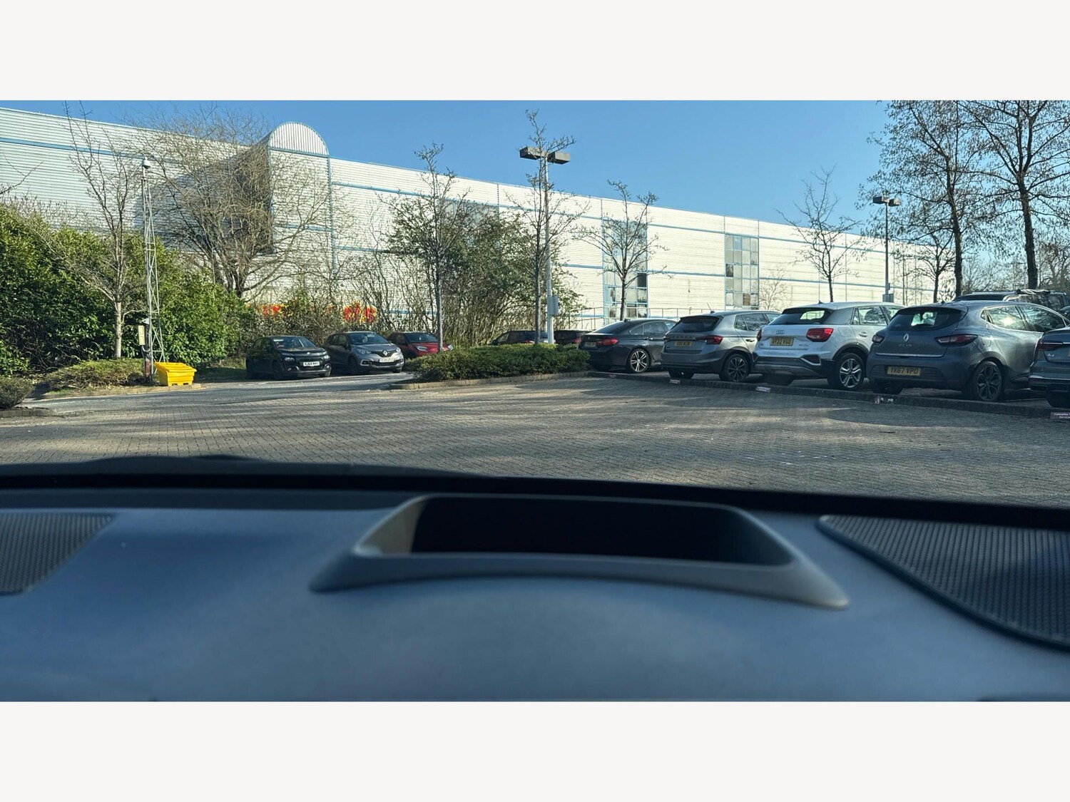 Used Toyota Yaris 2024 for sale - 78062726: Photo 40