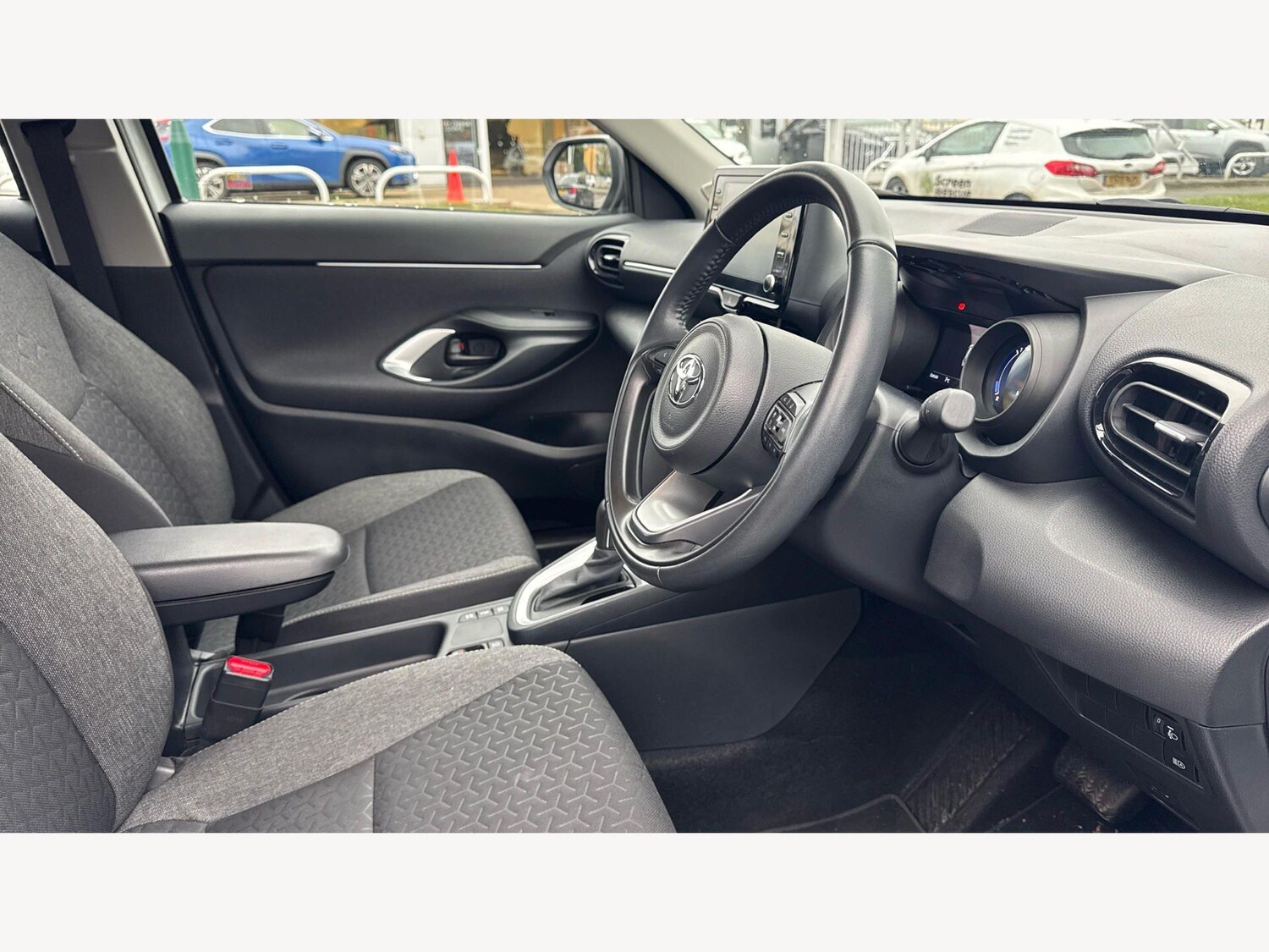 Used Toyota Yaris Cross for sale - 77753885: Photo 13