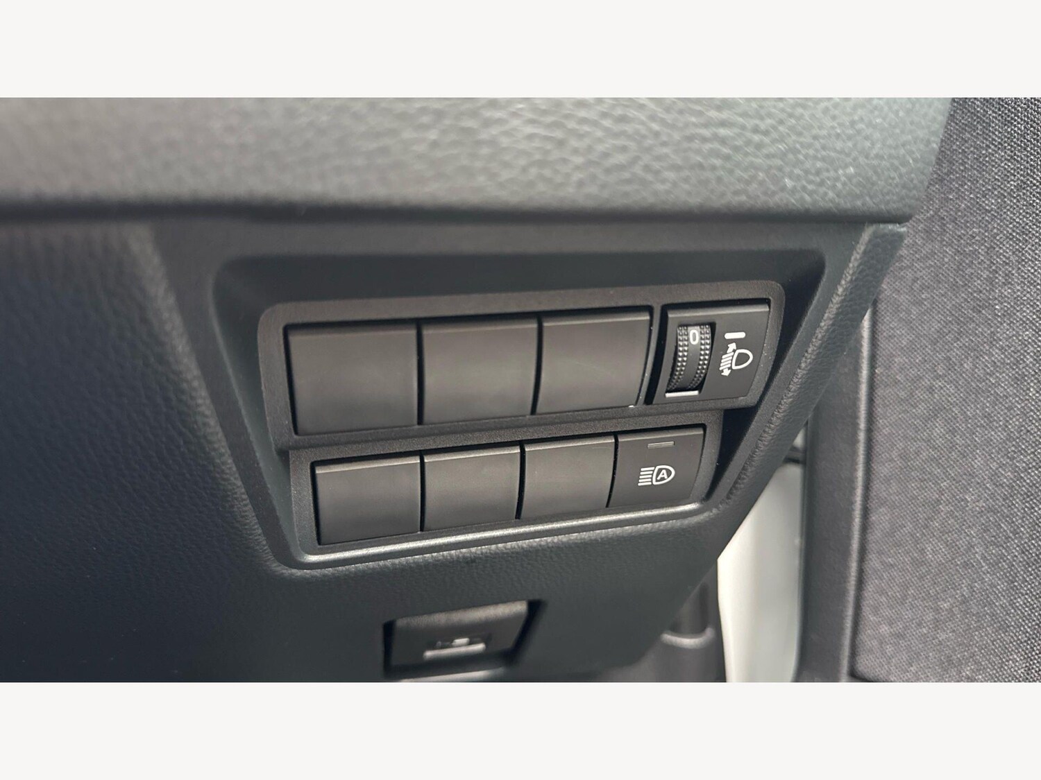 Used Toyota Yaris Cross for sale - 77753885: Photo 25