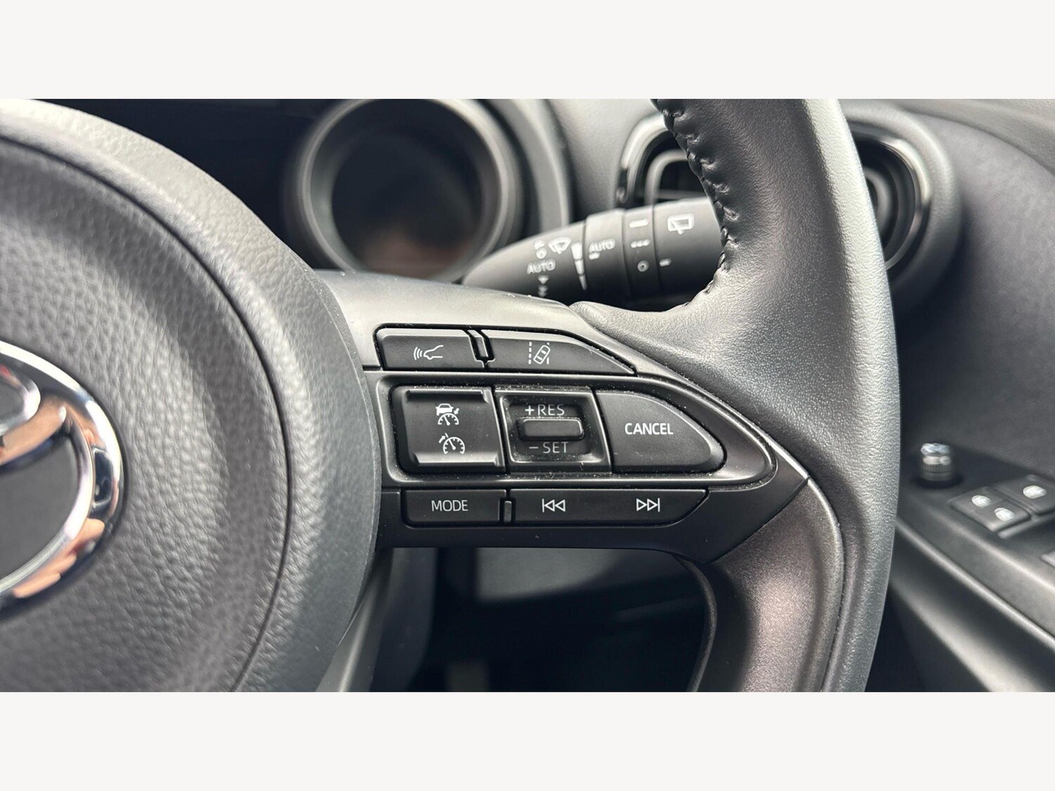 Used Toyota Yaris Cross for sale - 77753885: Photo 30