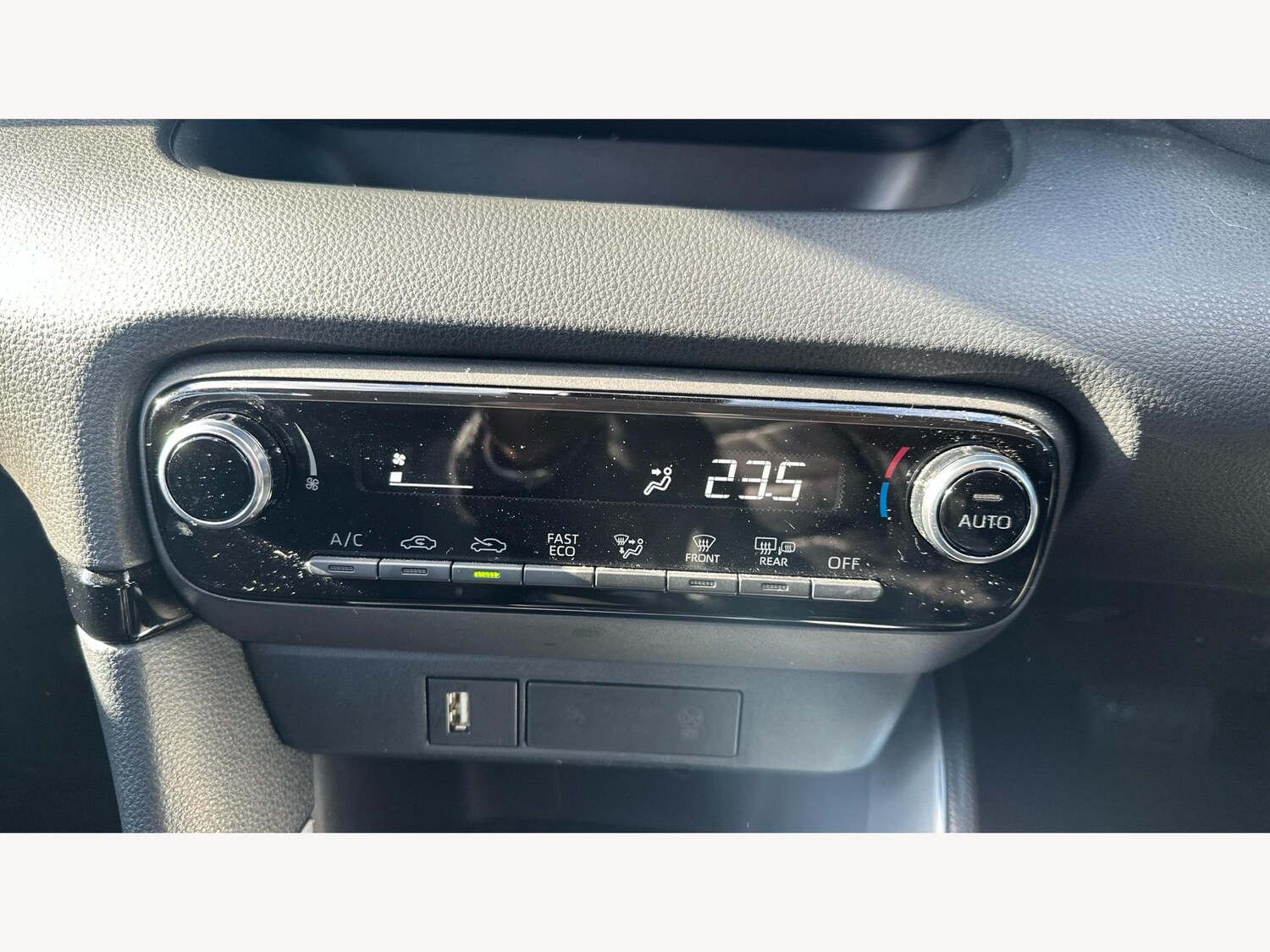 Used Toyota Yaris 2023 for sale - 77424720: Photo 22