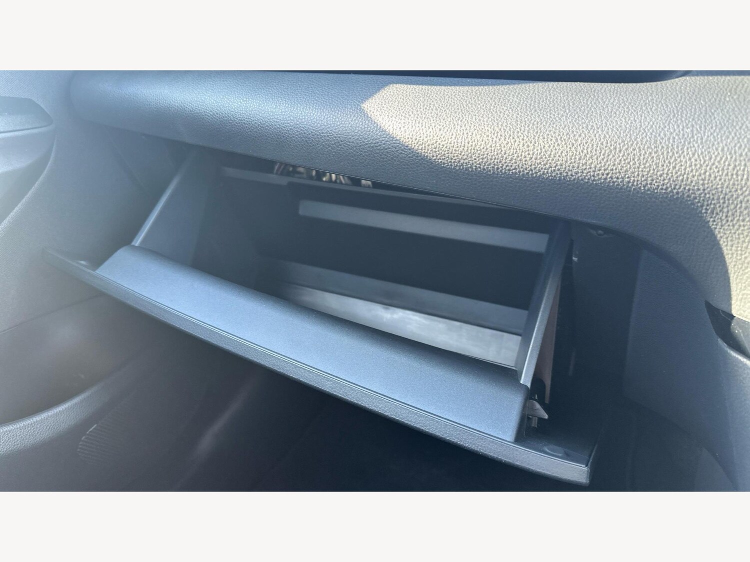 Used Toyota Yaris 2023 for sale - 77424720: Photo 25