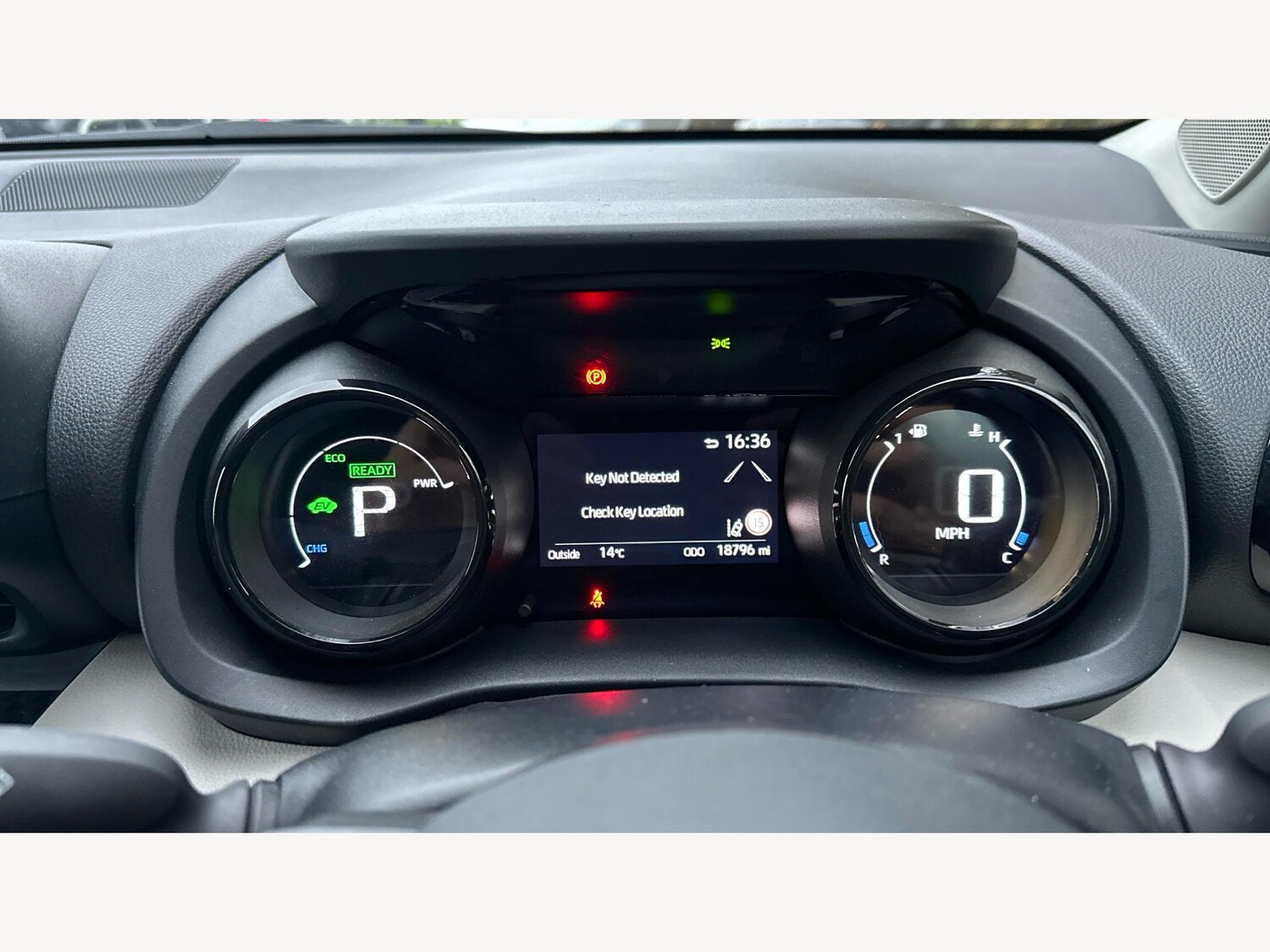 Used Toyota Yaris 2023 for sale - 76522335: Photo 11