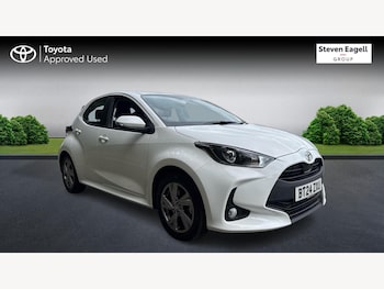 Used Toyota Yaris 2024 for sale - 75635344: Photo