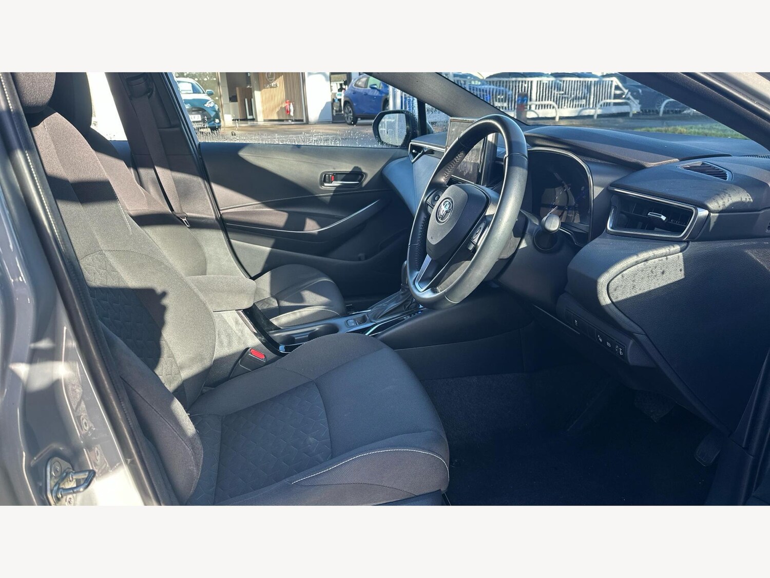 Used Toyota Corolla for sale - 77320900: Photo 13