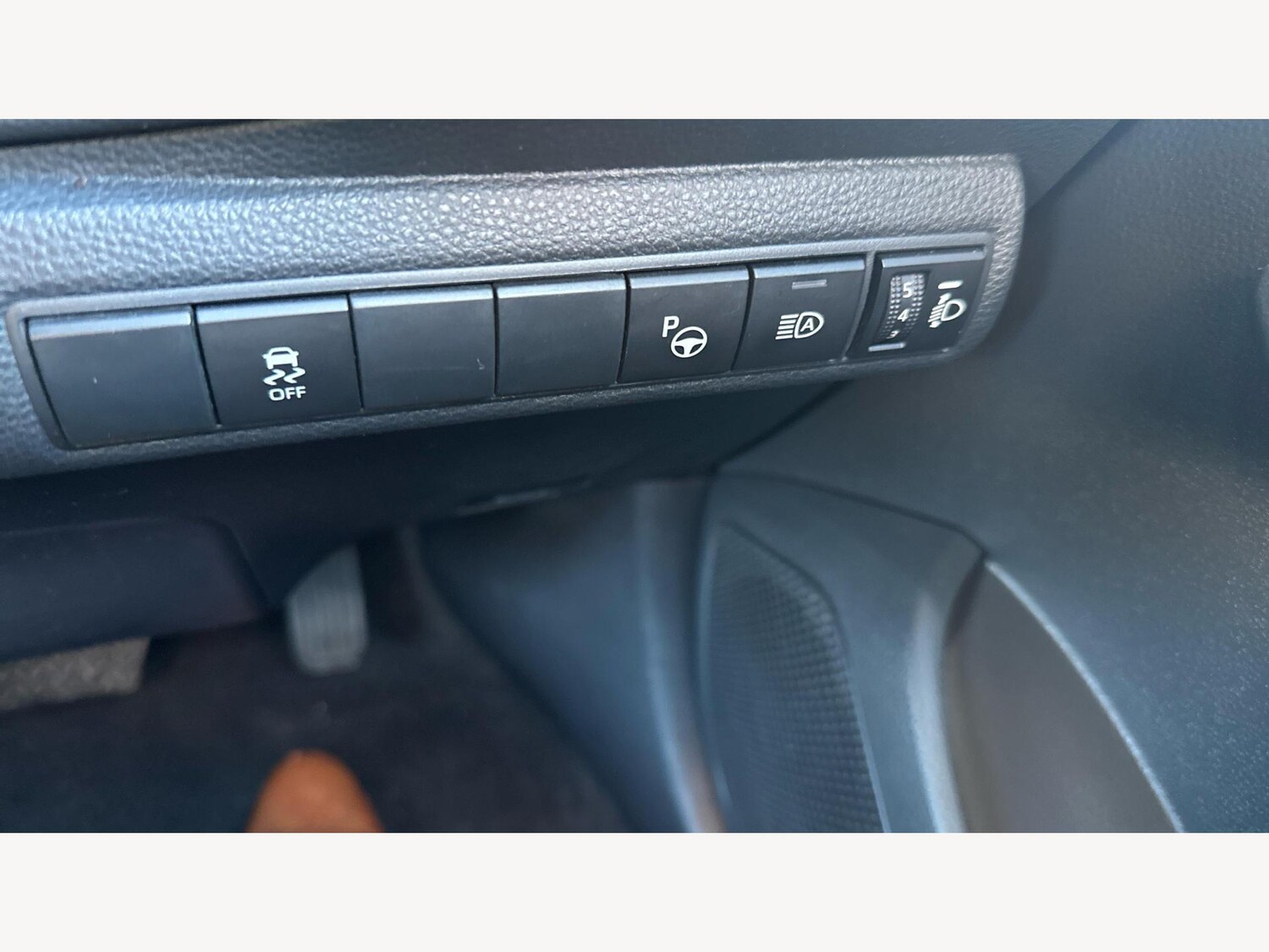 Used Toyota Corolla for sale - 77320900: Photo 22