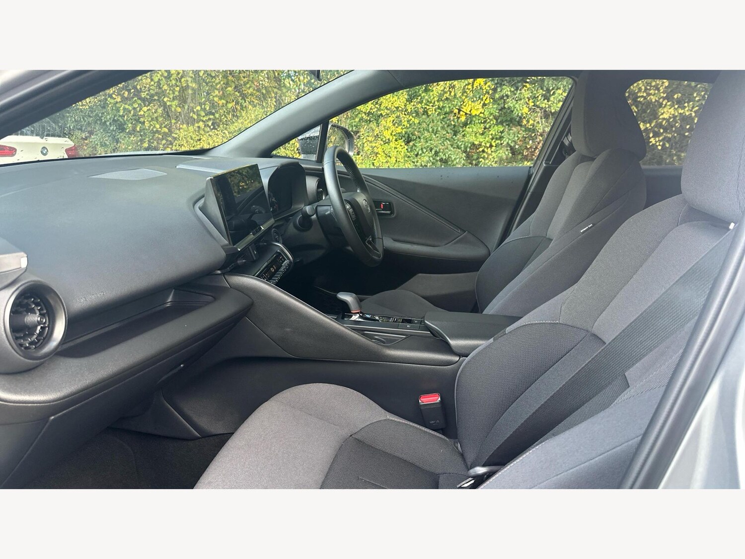 Used Toyota C-HR 2025 for sale - 76473595: Photo 12