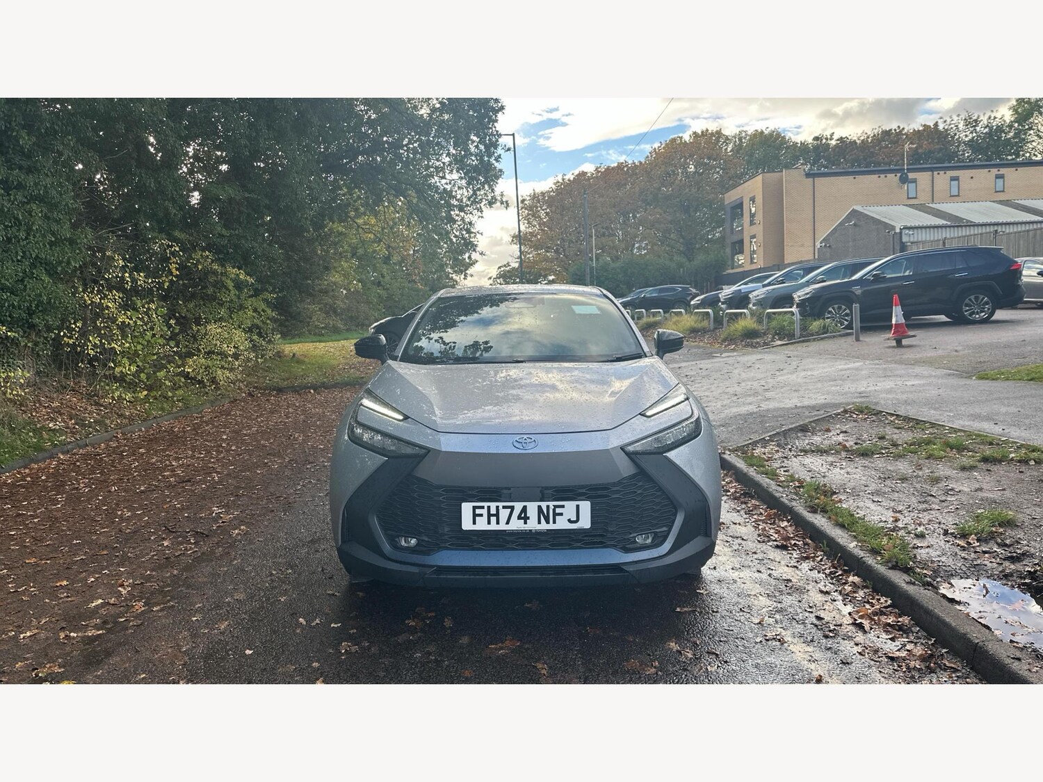Used Toyota C-HR 2025 for sale - 76473595: Photo 17