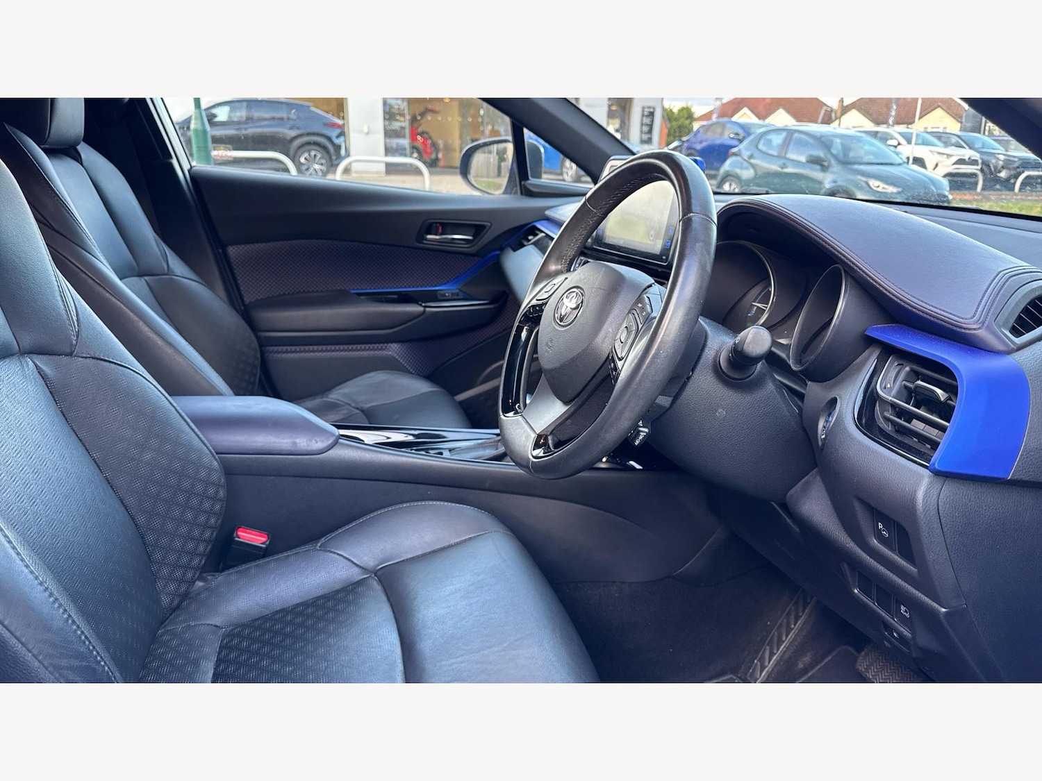 Used Toyota C-HR 2017 for sale - 76528089: Photo 13