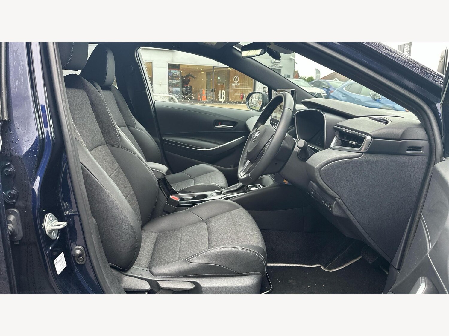 Used Toyota Corolla 2024 for sale - 76584746: Photo 13