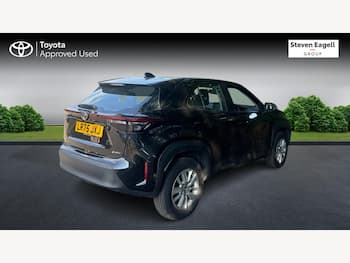 Used Toyota Yaris Cross 2025 for sale - 79669801: Photo