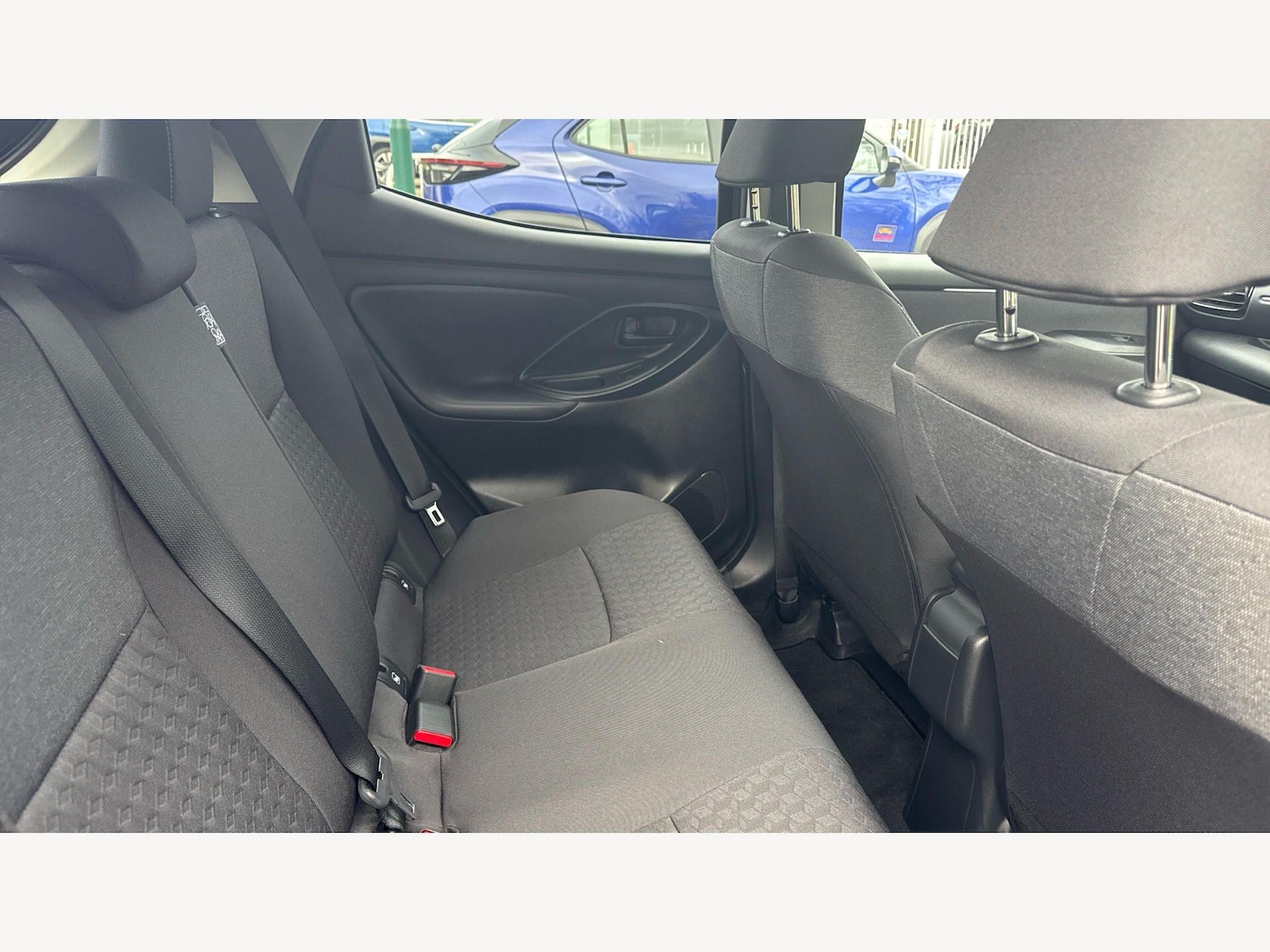 Used Toyota Yaris 2023 for sale - 77637742: Photo 14